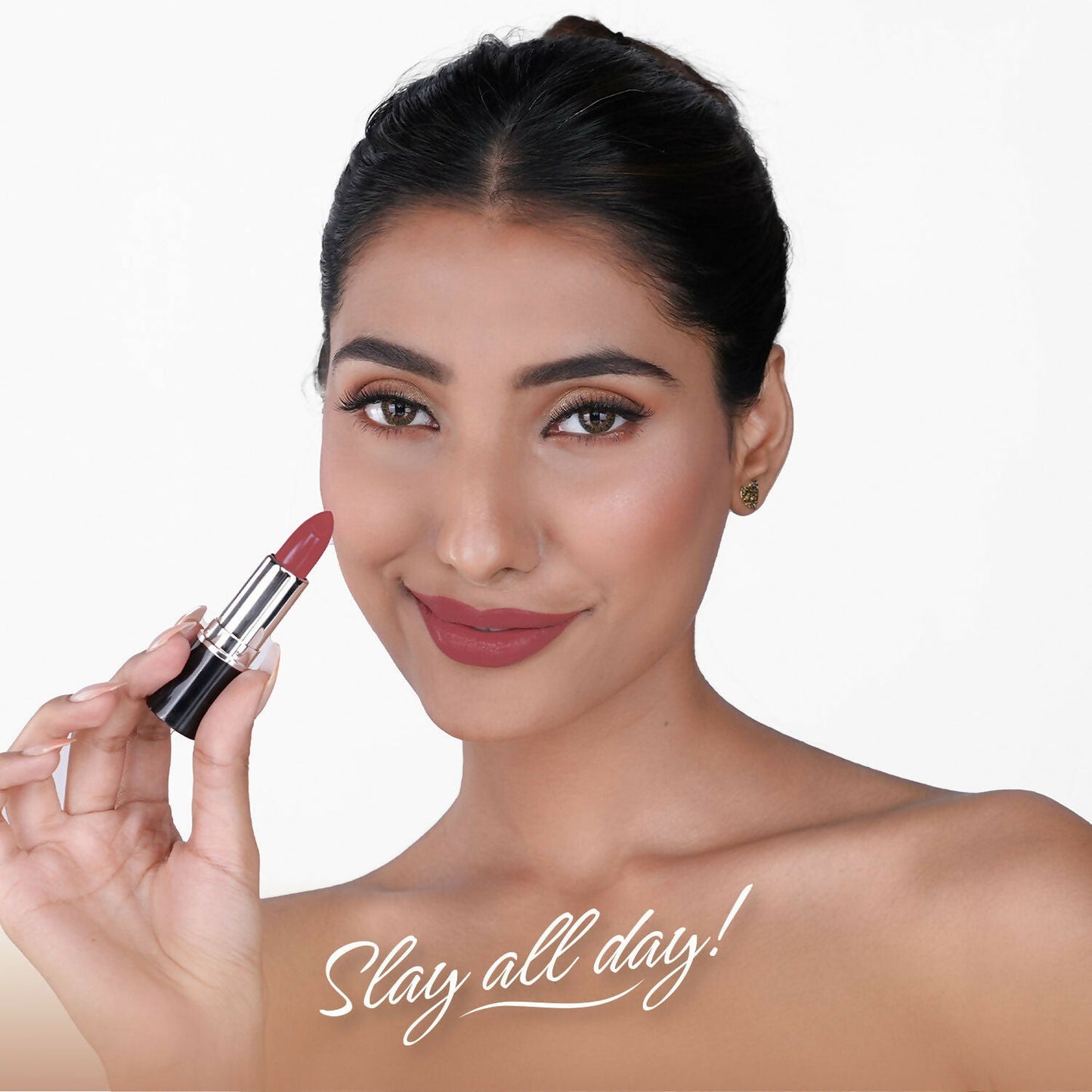 Bella Vita Organic Comfort Matte Bullet Lipstick - Naughty Nude