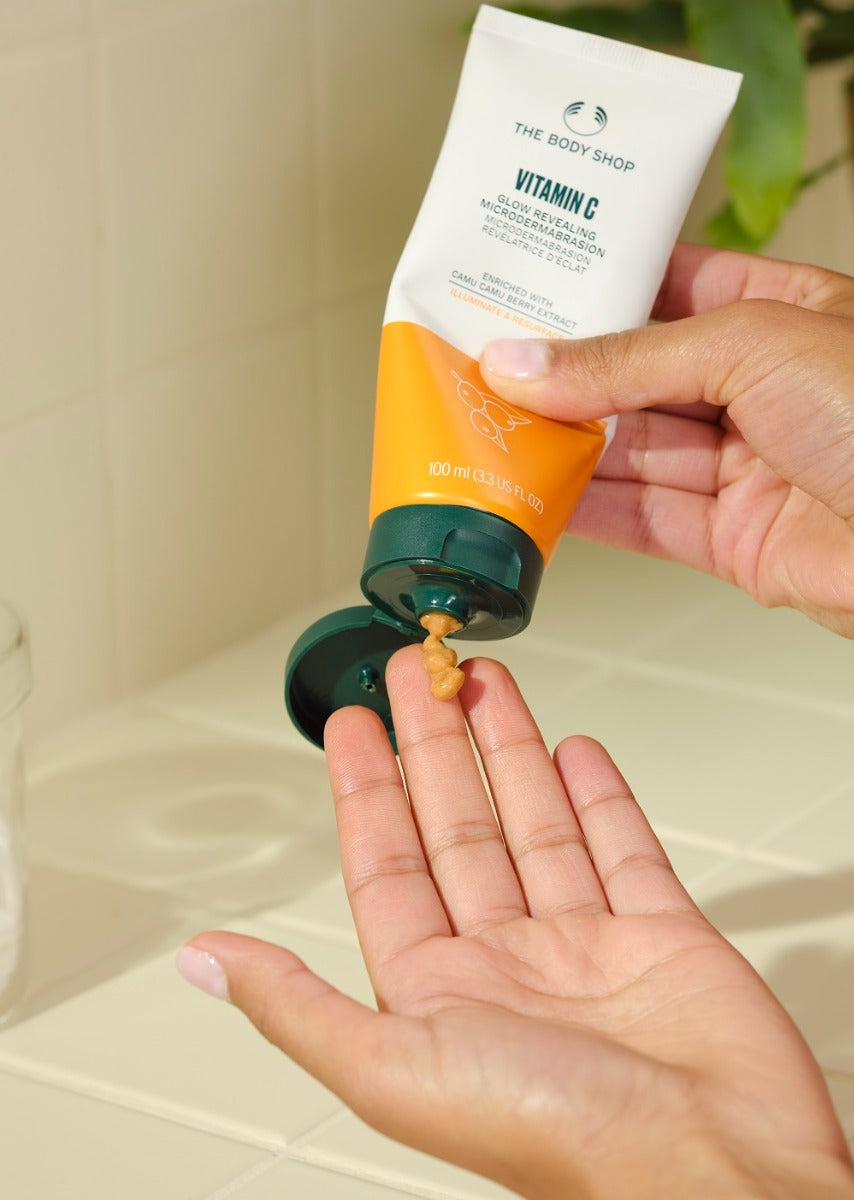 The Body Shop Vitamin C Microdermabrasion