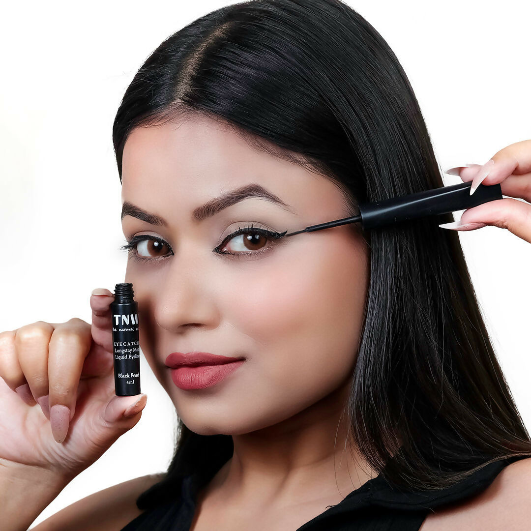 The Natural Wash Eyecatchy Longstay Matte Liquid Eyeliner - Black Pearl