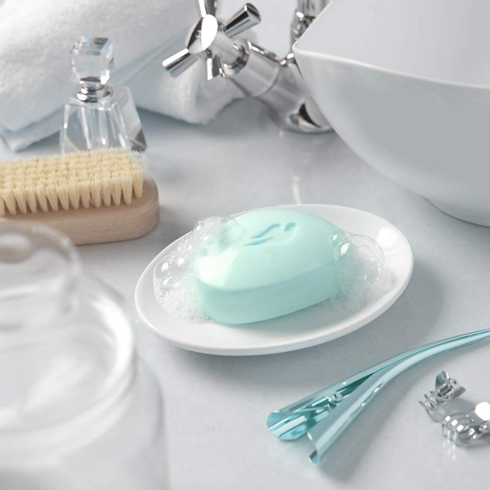 Dove Care & Protect Moisturising Cream Beauty Bathing Bar