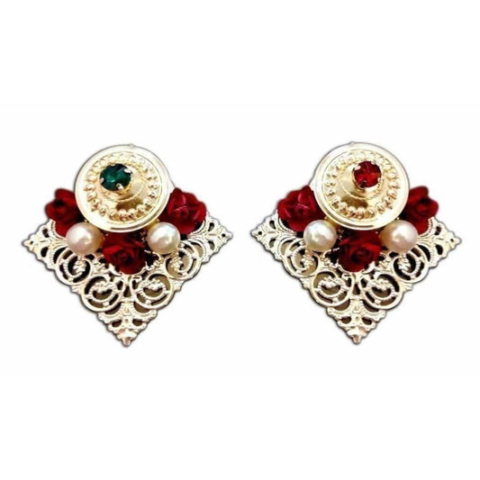 Fancy Haldi Kumkum Holder Decorated with Kundans and Roses – 1 Piece