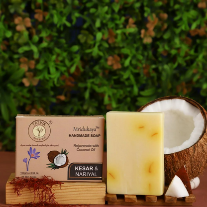 Tatvik Ayurveda Mridukayahand Made Soap (Kesar & Nariyal)
