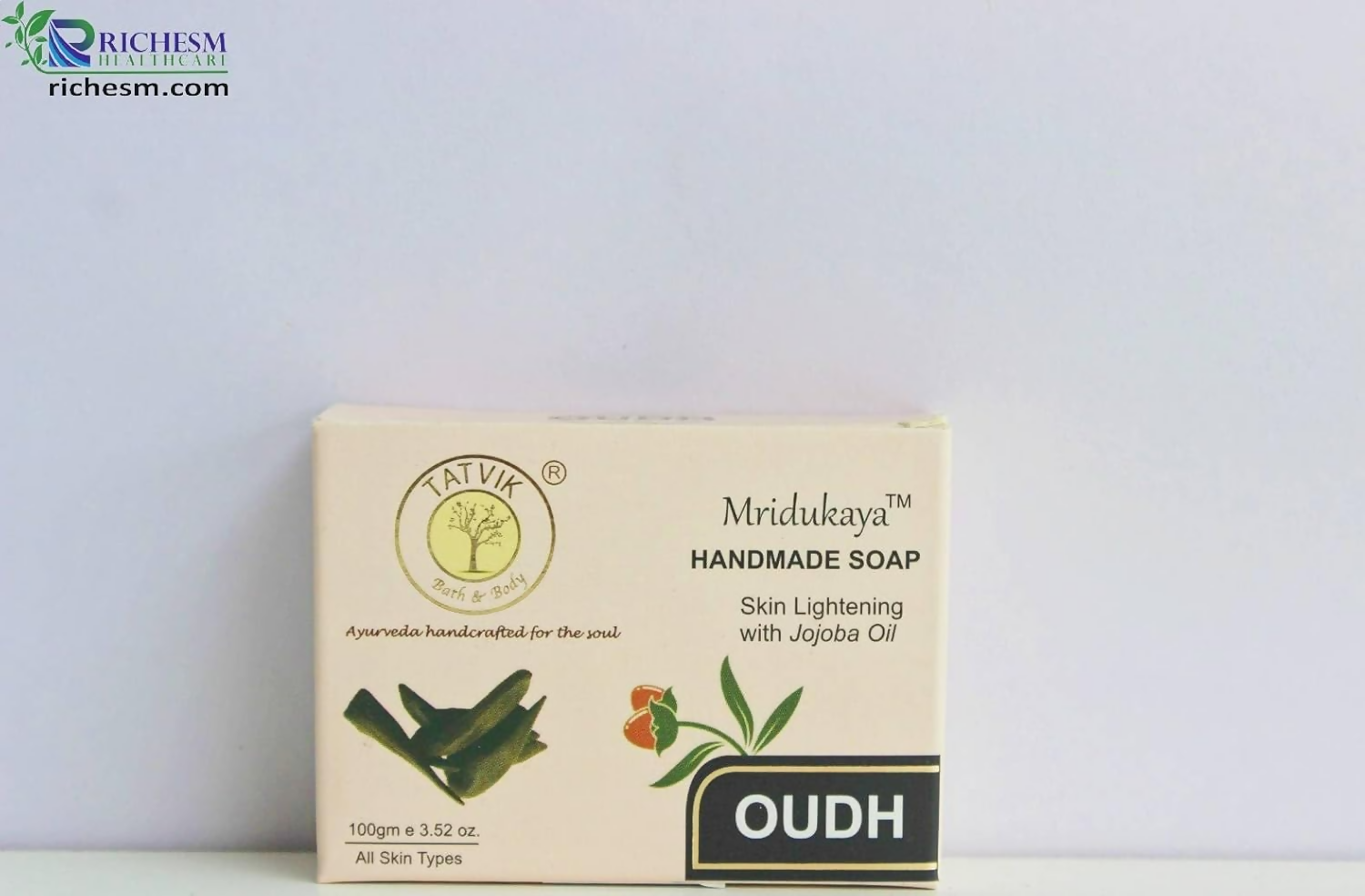 Tatvik Ayurveda Mridukaya Hand Made Soap (Oudh)