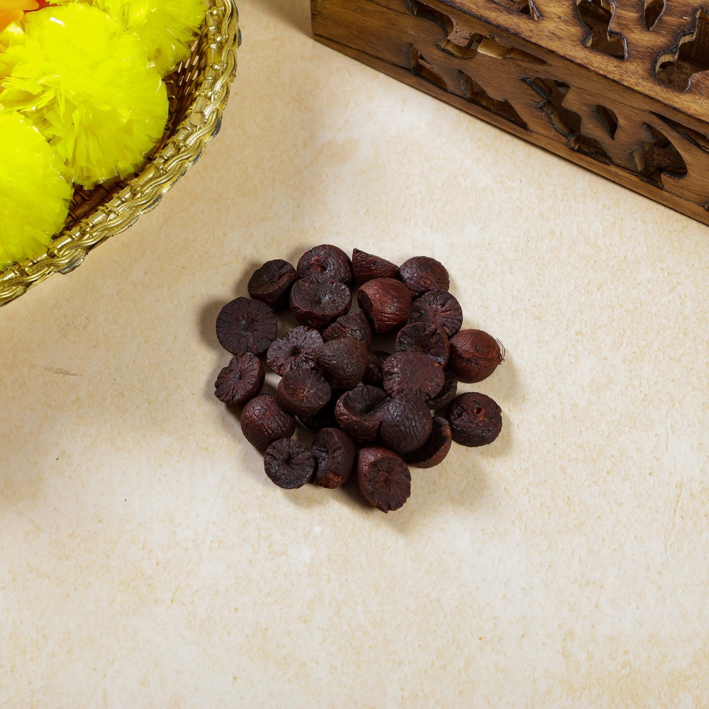 Sri Rudra Areka Nuts