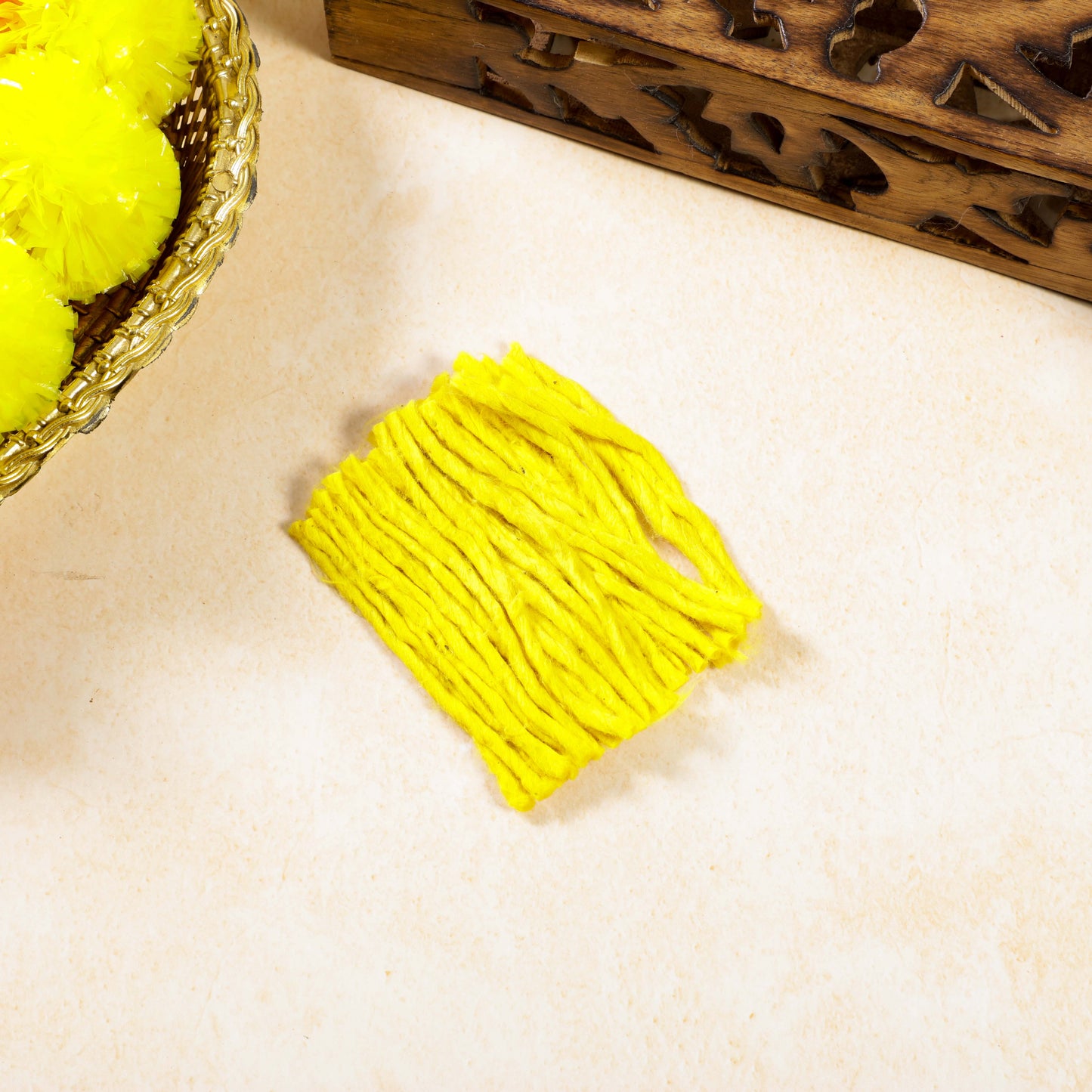 Sri Rudra Yellow Batties (SR 01085)