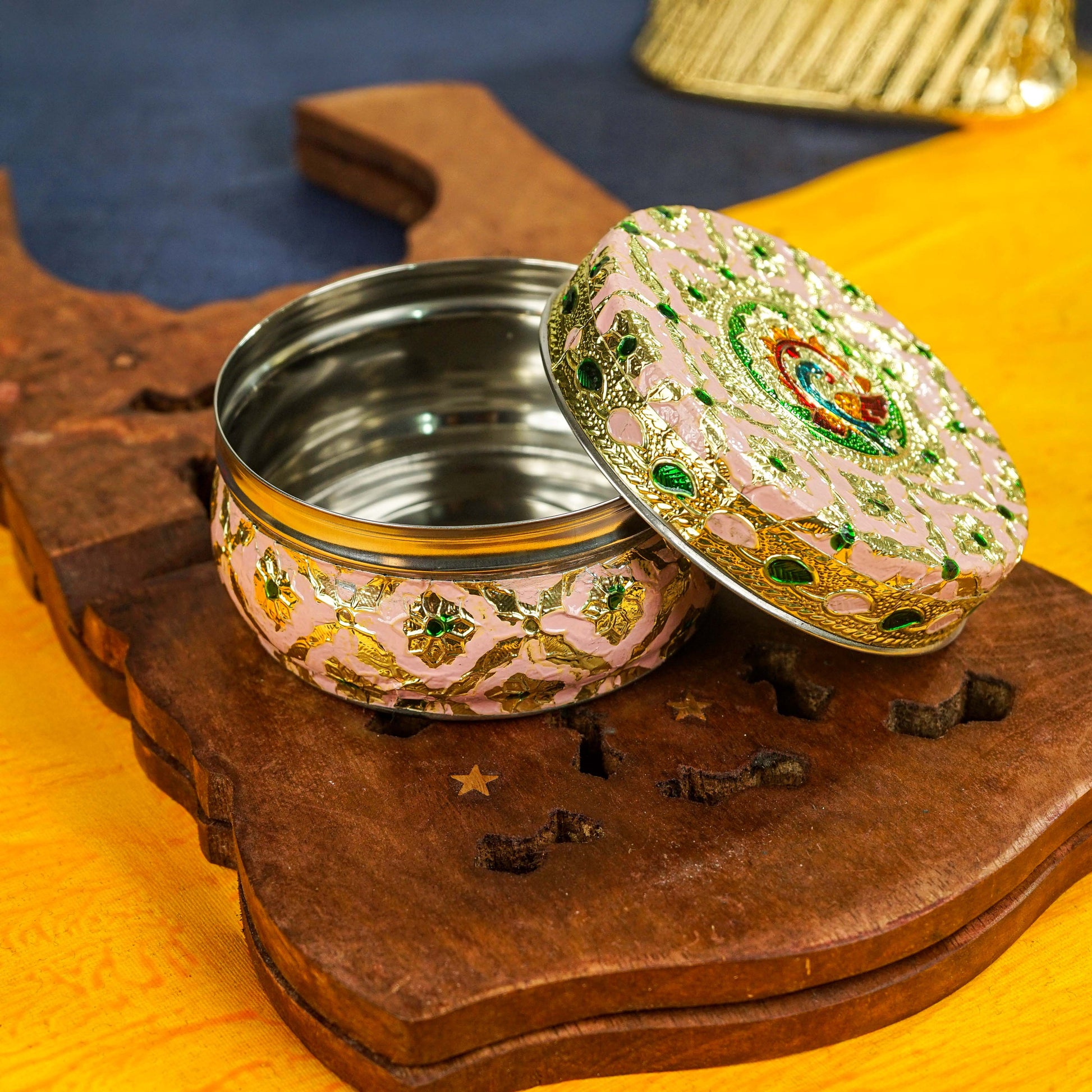 Buy Sri Rudra Meena Kari Box (SR 02930)