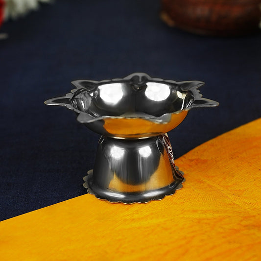 Buy Sri Rudra Steel Diya Small (SR 01524)