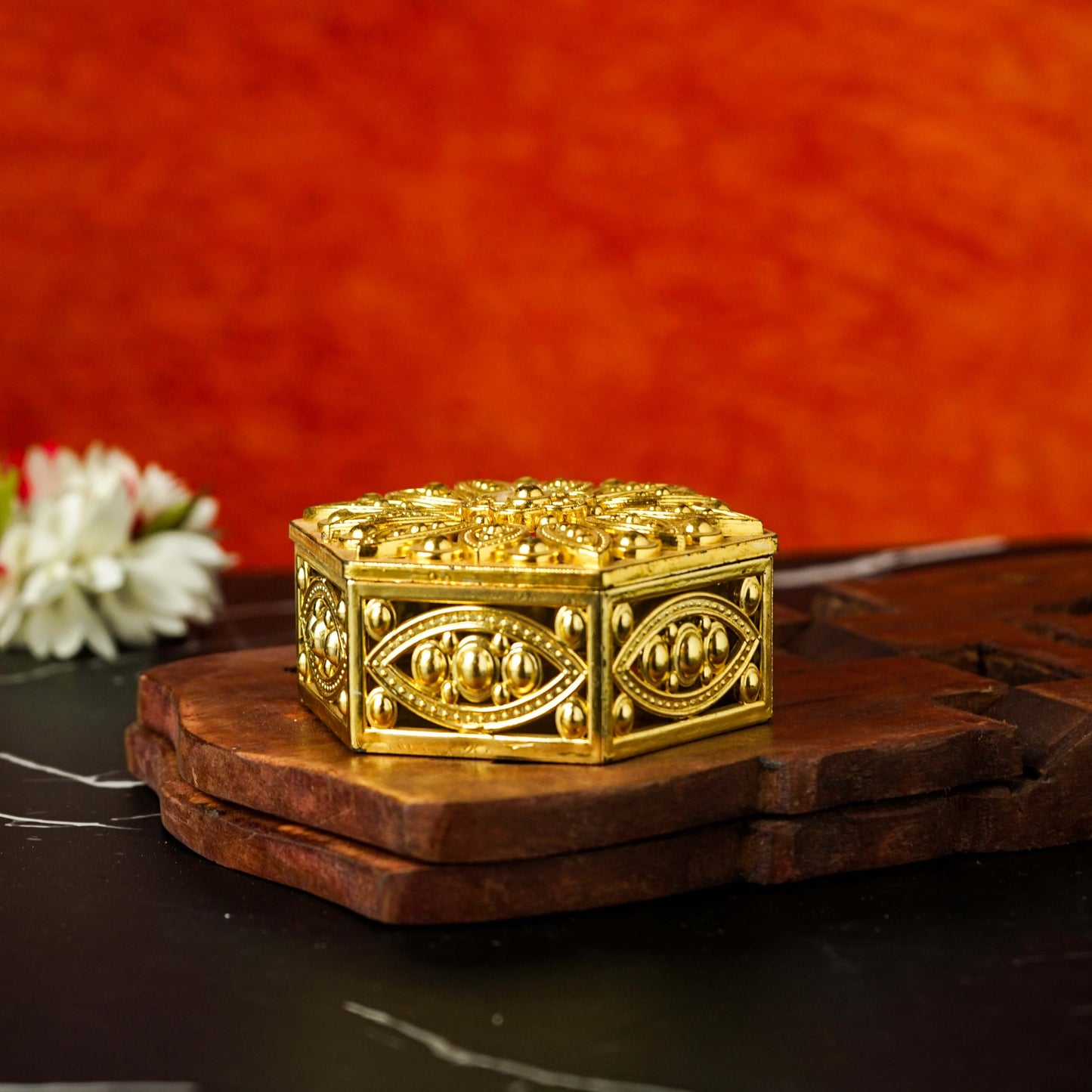 Buy Sri Rudra Gold Fancy Heaxgon Box (EAN Code 8906101491872)