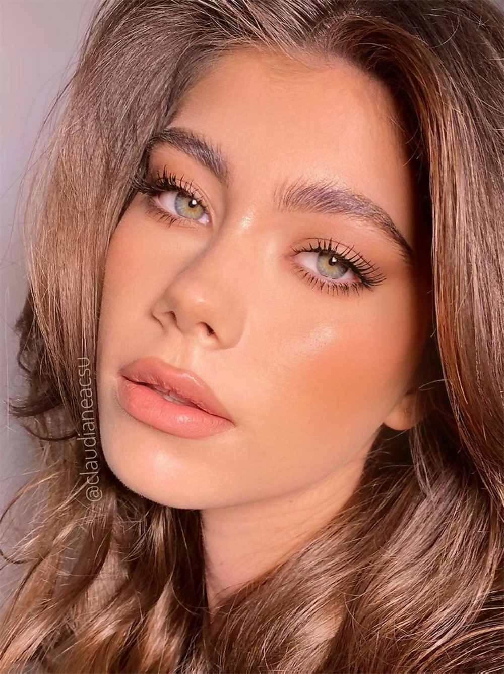 Iconic London Sheer Bronze - Beach Vibes