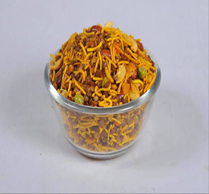Kanti Sweets Navarathan mixture