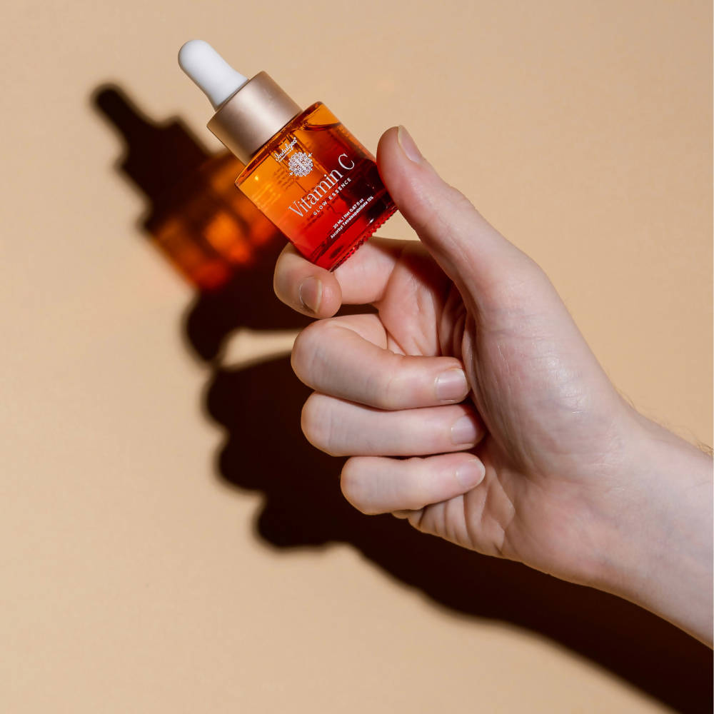 Indulgeo Essentials Vitamin C Glow Essence