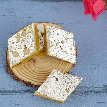 Evergreen Sweets - Kaju Tirangi