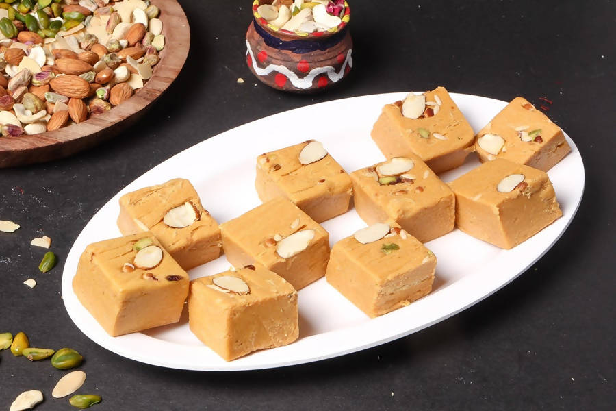 Kanti Sweets Banaras Soanpapdi