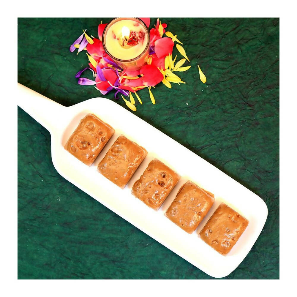Olive Mithai Sone Patti