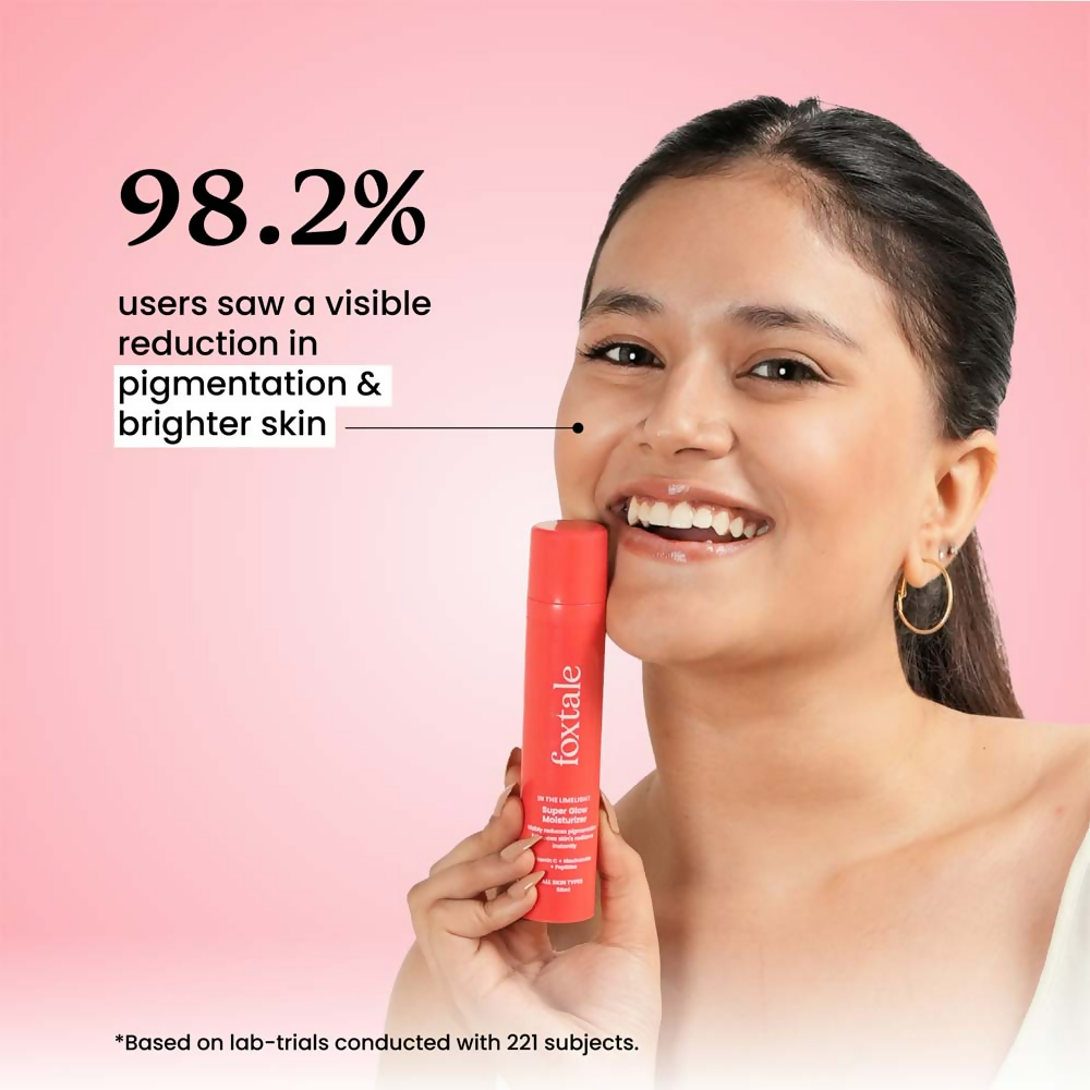 Foxtale Vitamin-C Super Glow Moisturiser With Niacinamide & Peptides For Glowing Skin