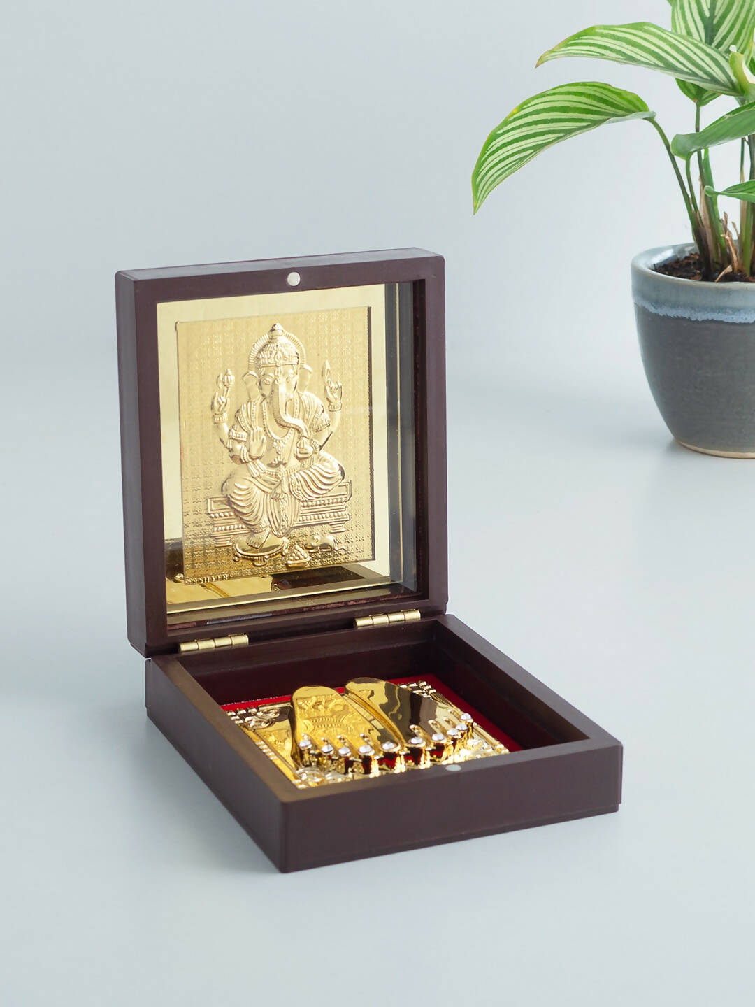 Buy Golden Peacock 24-Ct Gold-Toned Gold Foil Ganesh Pooja Box