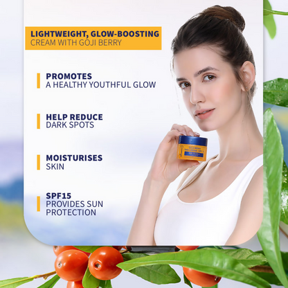 St.Botanica Goji Berry Day Cream SPF15 With Goji Berry & Vitamin C For Sun Protection