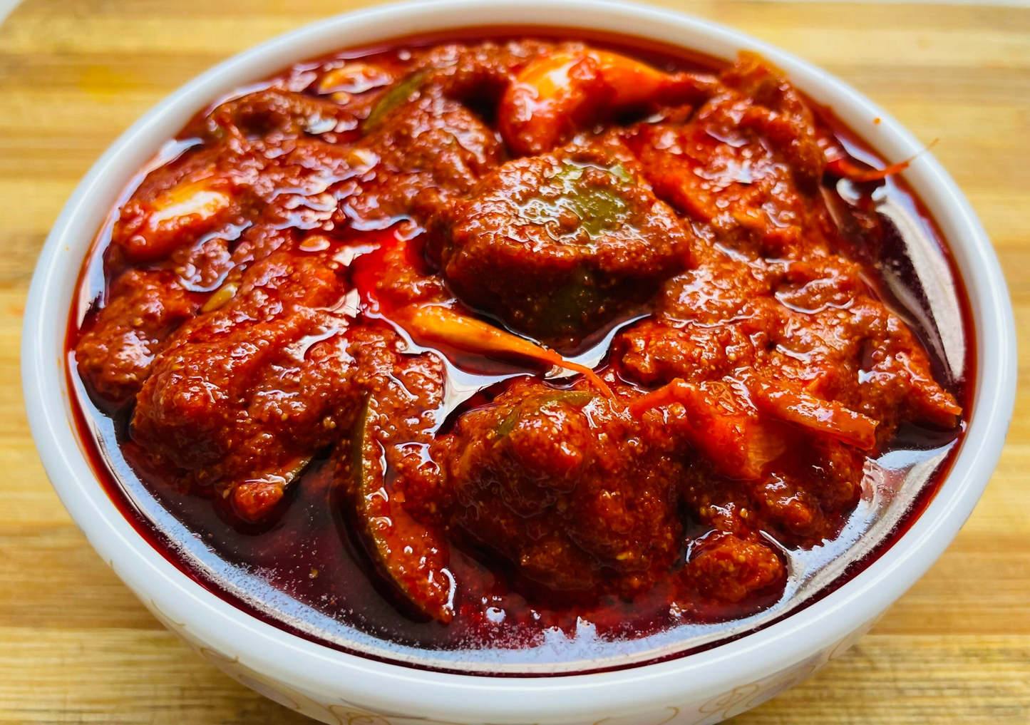 Gummadi Foods Avakaaya Pickle (Mango)