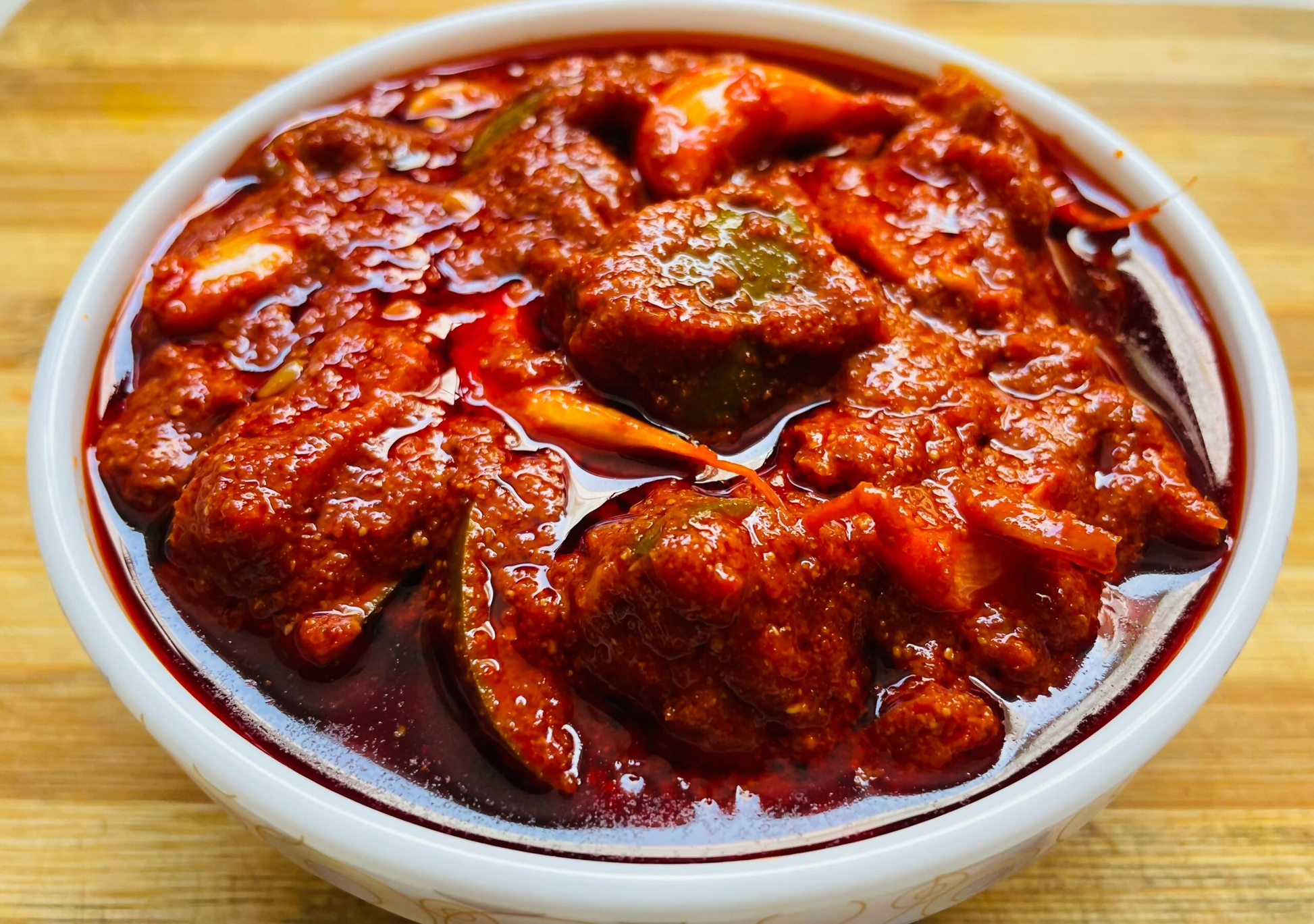 Gummadi Foods Avakaaya Pickle (Mango)