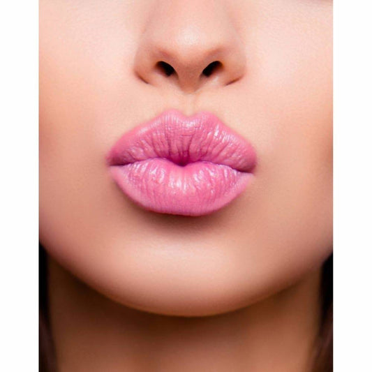 Lakme Lip Love Chapstick - Strawberry 50pc