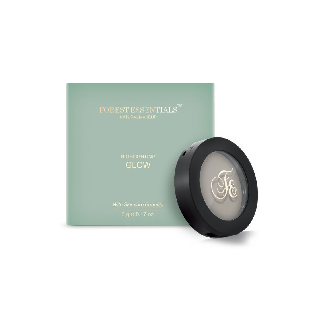 Buy Forest Essentials Highlighting Glow Mukta - Silver from DrMediCart, Ship from India to USA