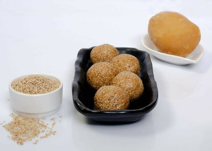 Vijaya Karadant Til Laddu (Yellu)