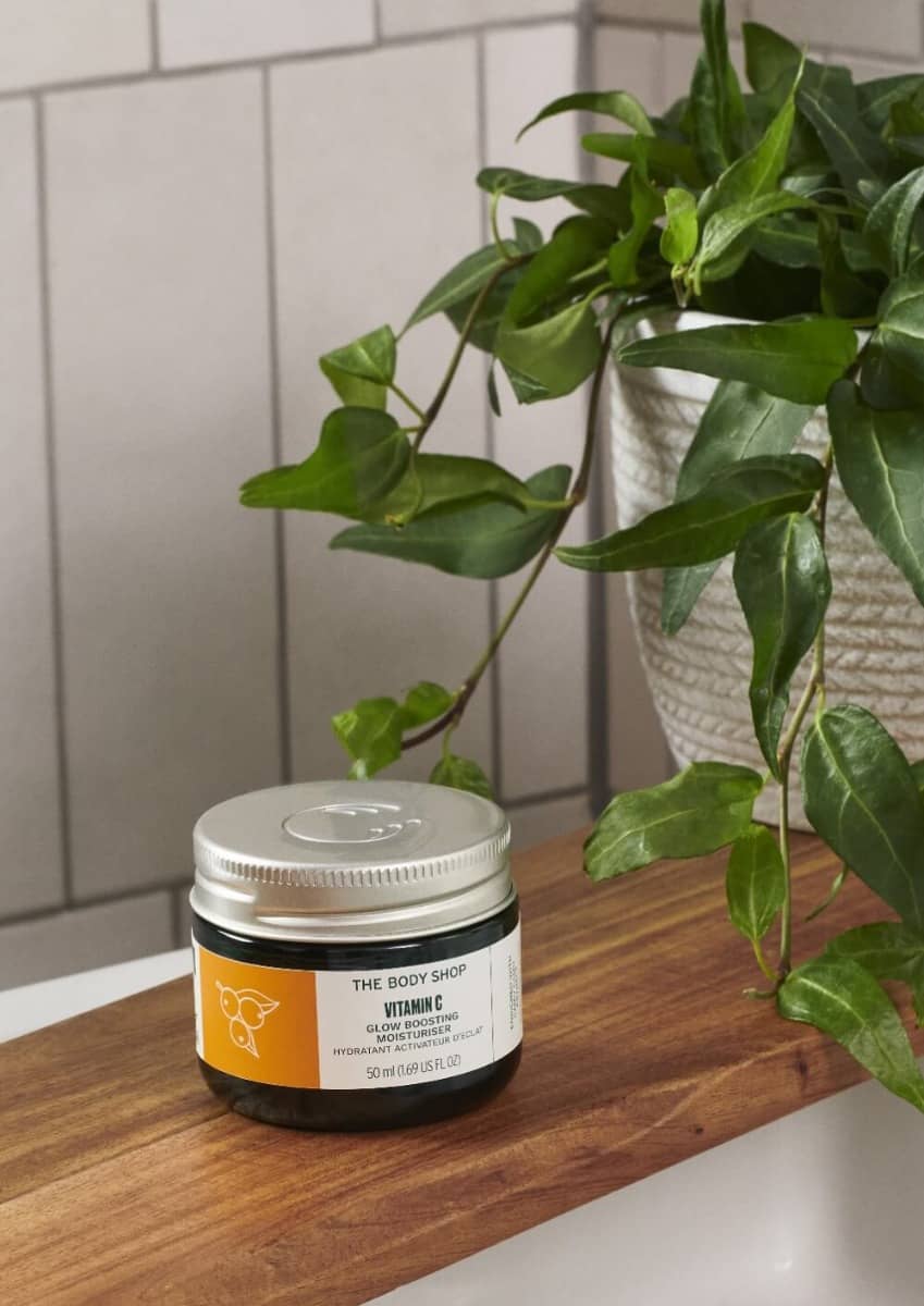 The Body Shop Vitamin C Glow Boosting Moisturiser