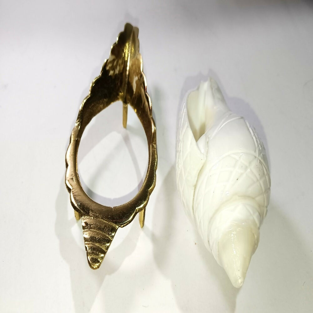 Brass Jal Shankha With Stand