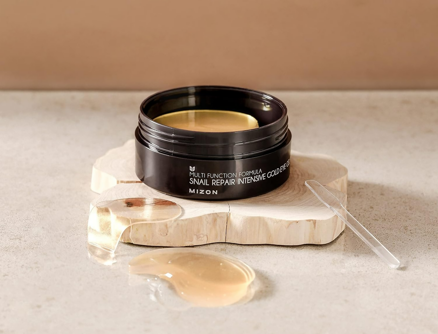 Mizon Snail Intensive Gold Eye Gel Patch For Dark Circles Moisturising Eye Serum Mask